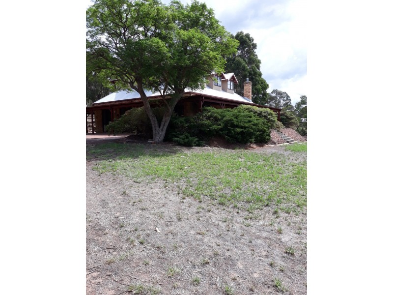 1360 Viveash Road, Swan View WA 6056