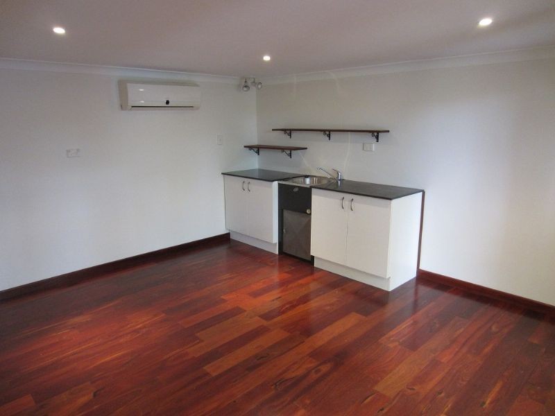 7 Bucknell Pl, Swan View WA 6056