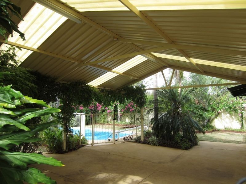 7 Bucknell Pl, Swan View WA 6056