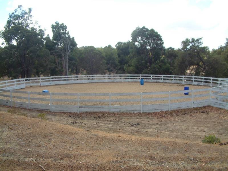 284 Burgess Rd, Brigadoon WA 6069