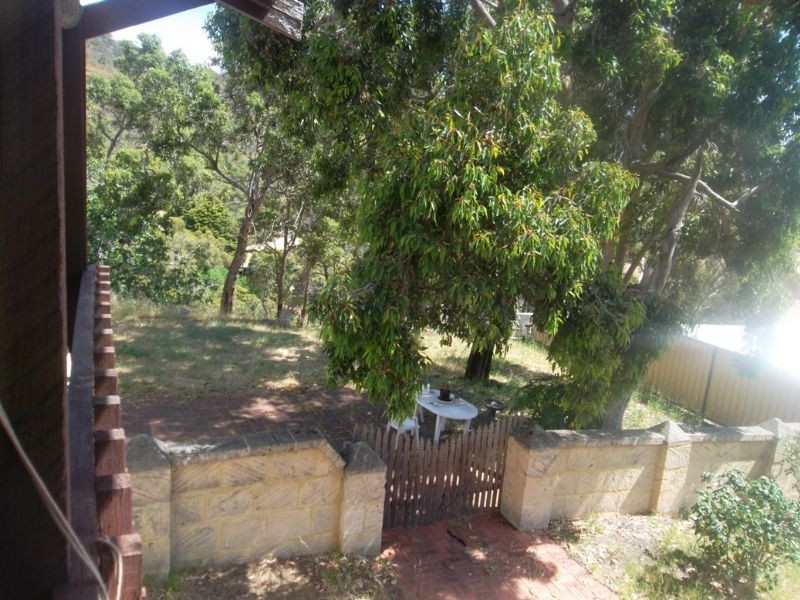 17 Cairnhill Court, Darlington WA 6070