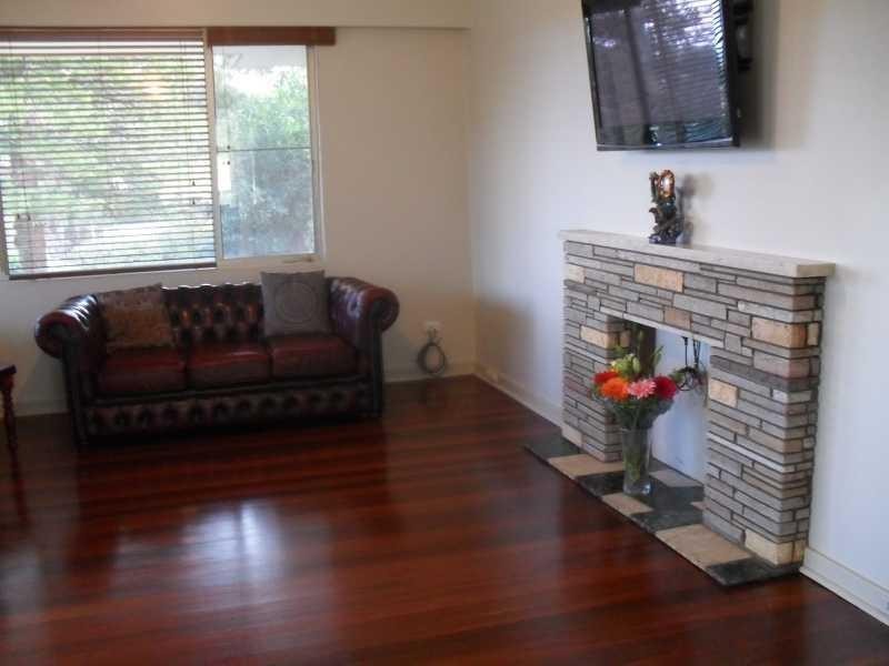 93 Old York Rd, Greenmount WA 6056