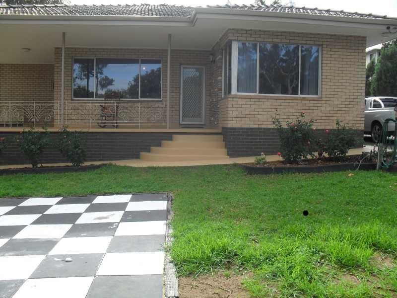 93 Old York Rd, Greenmount WA 6056