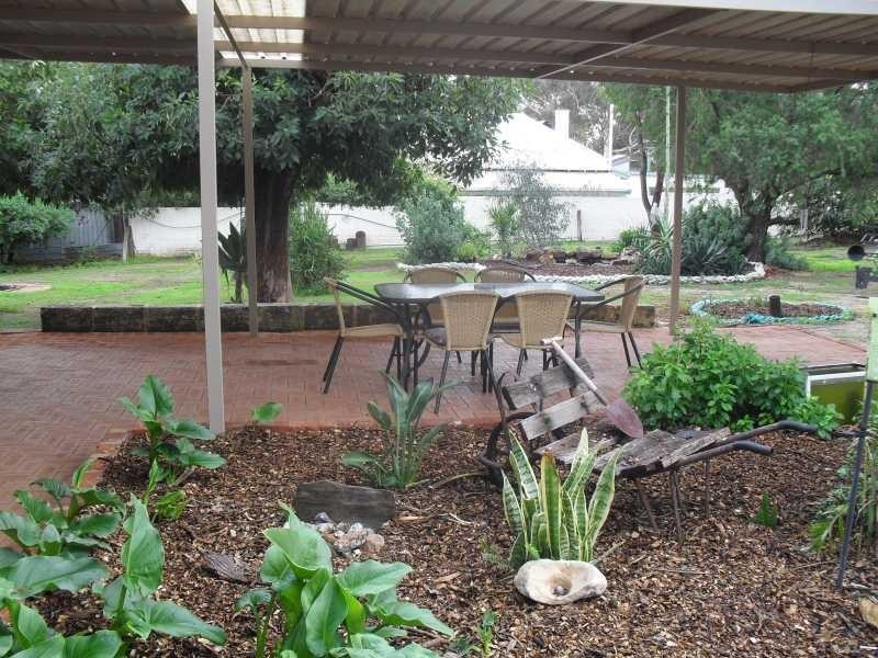 93 Old York Rd, Greenmount WA 6056