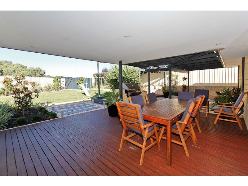 25 Aquarian Dr, Jane Brook WA 6056