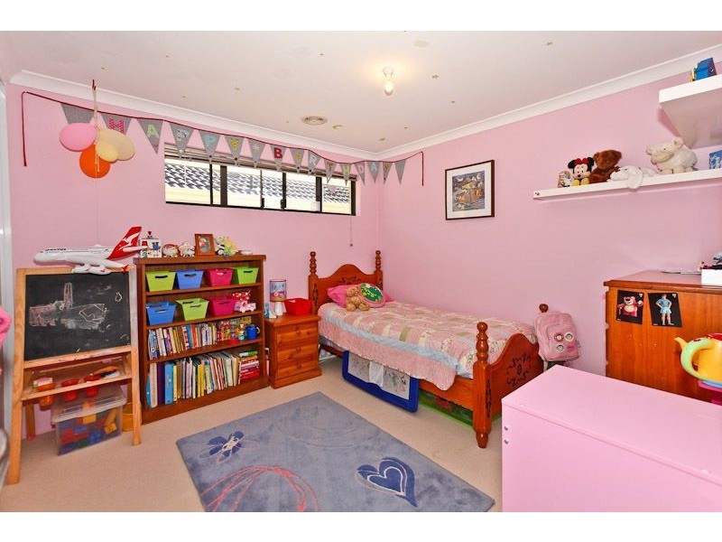 25 Aquarian Dr, Jane Brook WA 6056