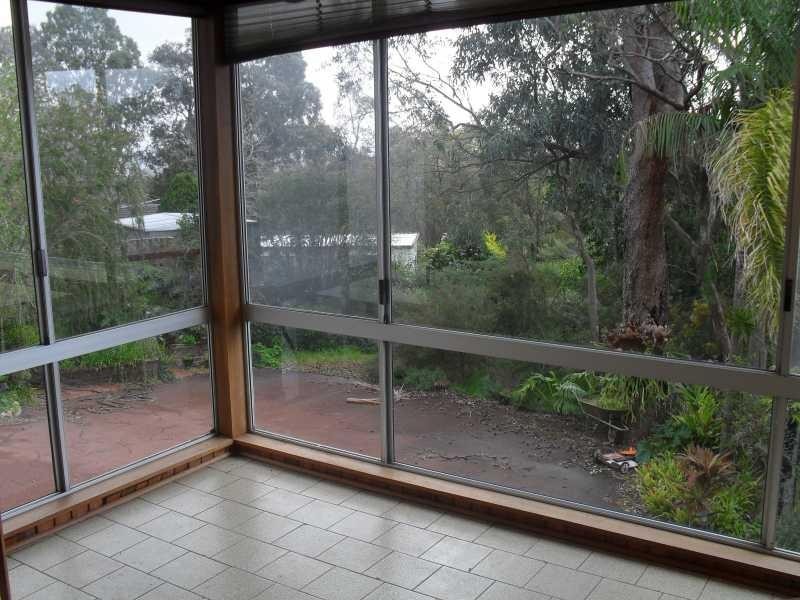 1 Robinson Court, Darlington WA 6070