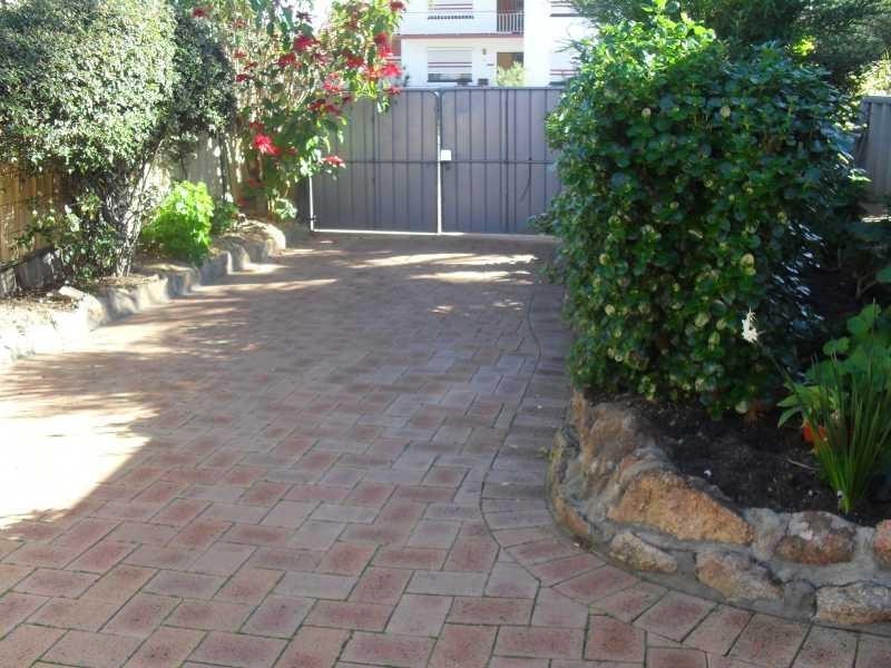 2a Eaglemont Dve, Swan View WA 6056