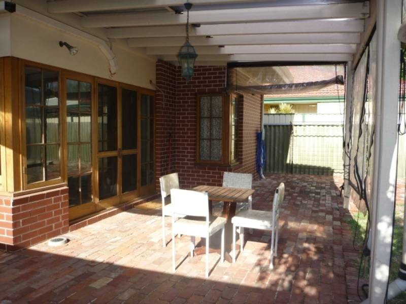 17 Arlington Ave, South Perth WA 6151