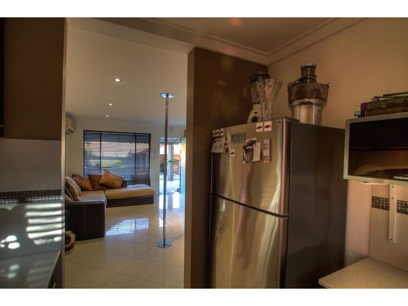 Unit 4/215 Royal Street, Yokine WA 6060