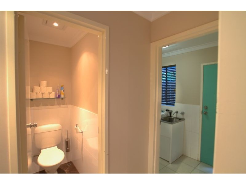 Unit 4/215 Royal Street, Yokine WA 6060