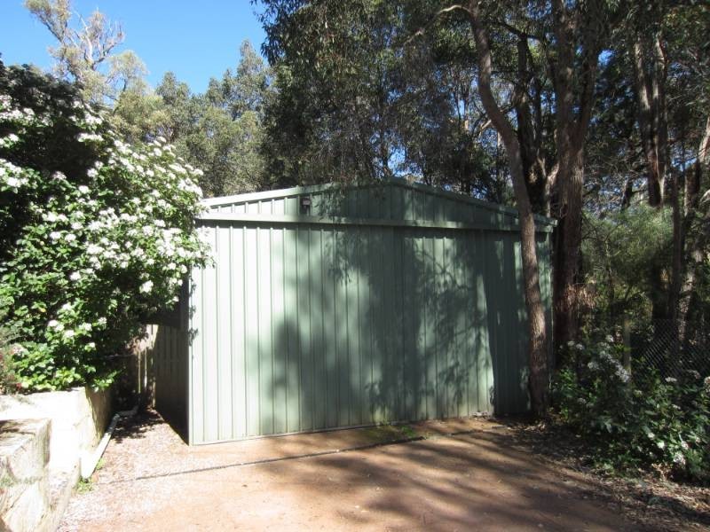 13 Campbell Way, Parkerville WA 6081
