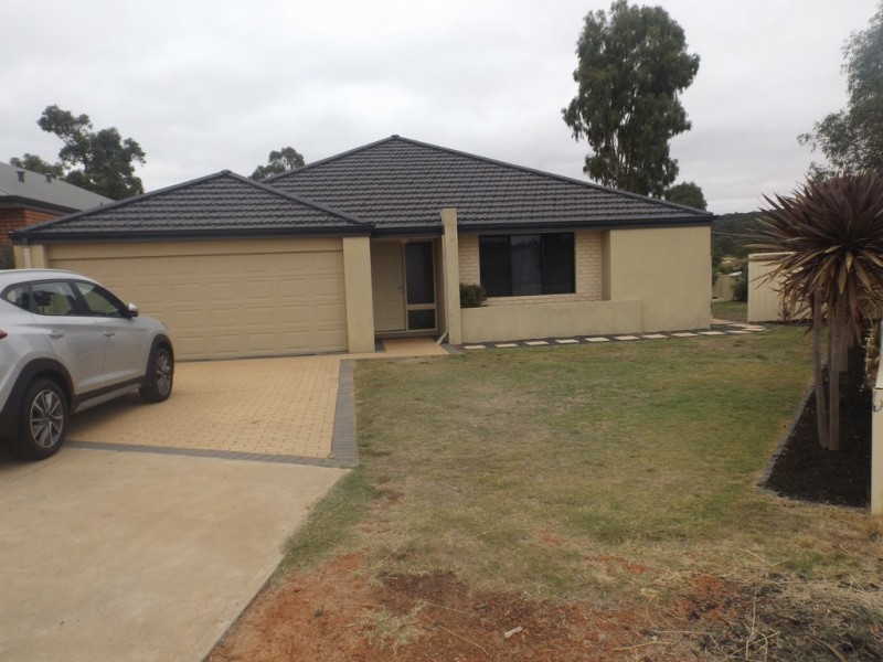 13 Pecan Place, Boddington WA 6390