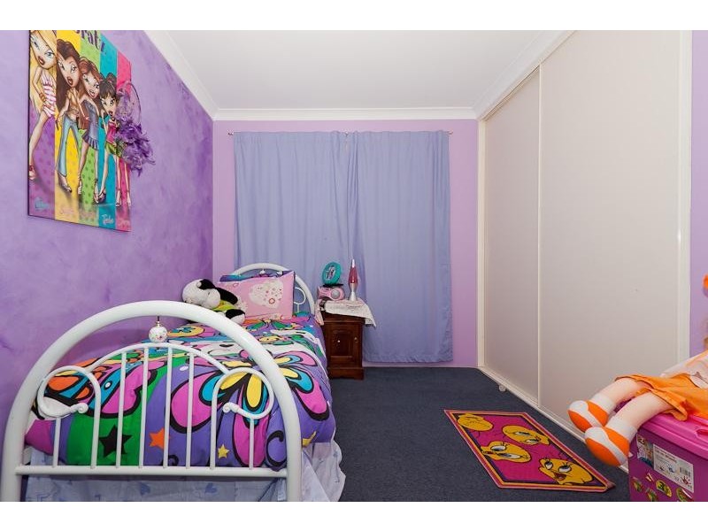 8 Greenough Crt, Jane Brook WA 6056