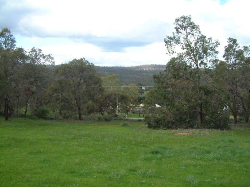 145 Viveash Rd, Jane Brook WA 6056