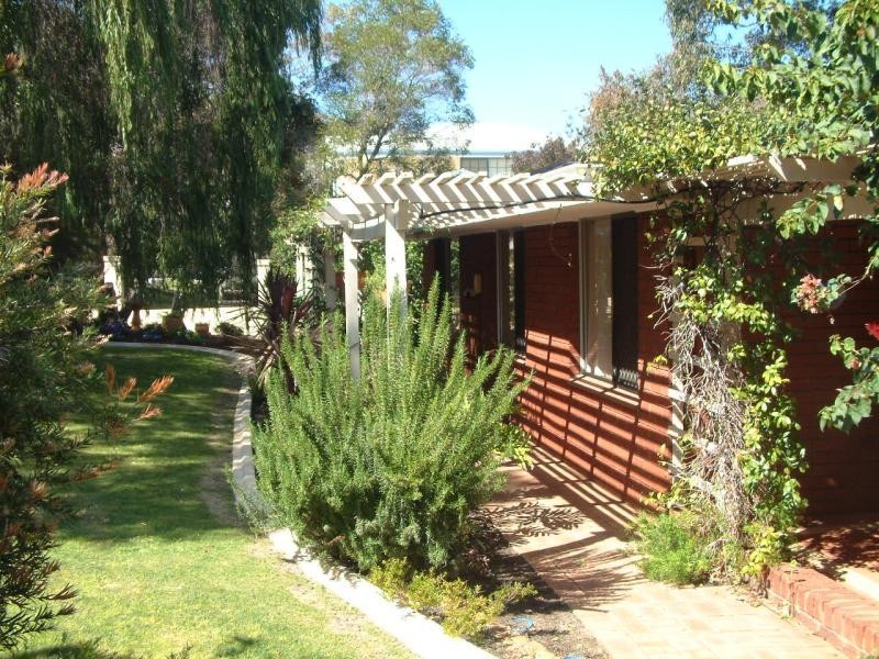 Helena Valley WA 6056