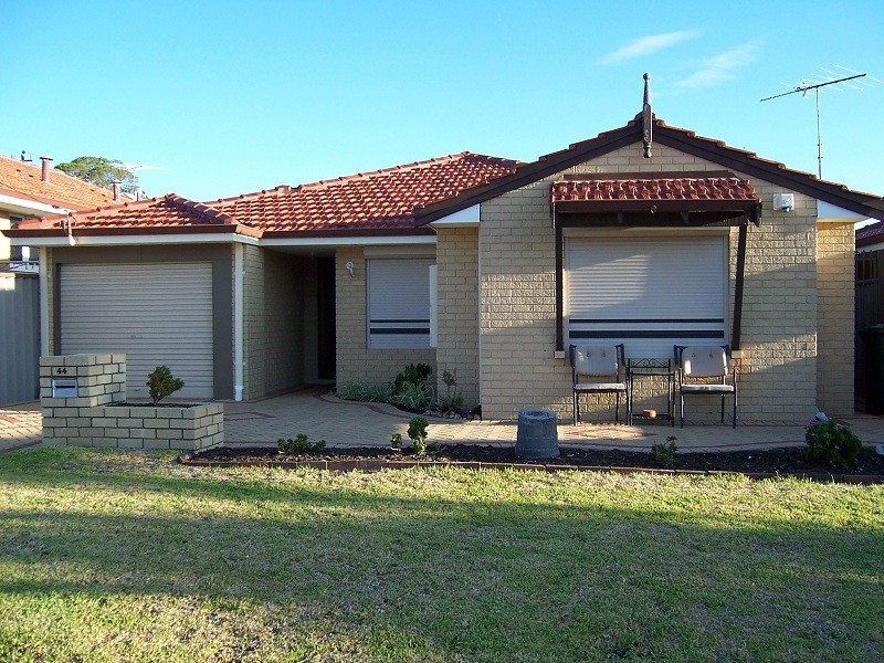 44 Tontave Road, Westminster WA 6061