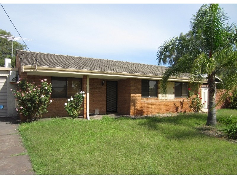 20 Grimrey Rd, Lockridge WA 6054