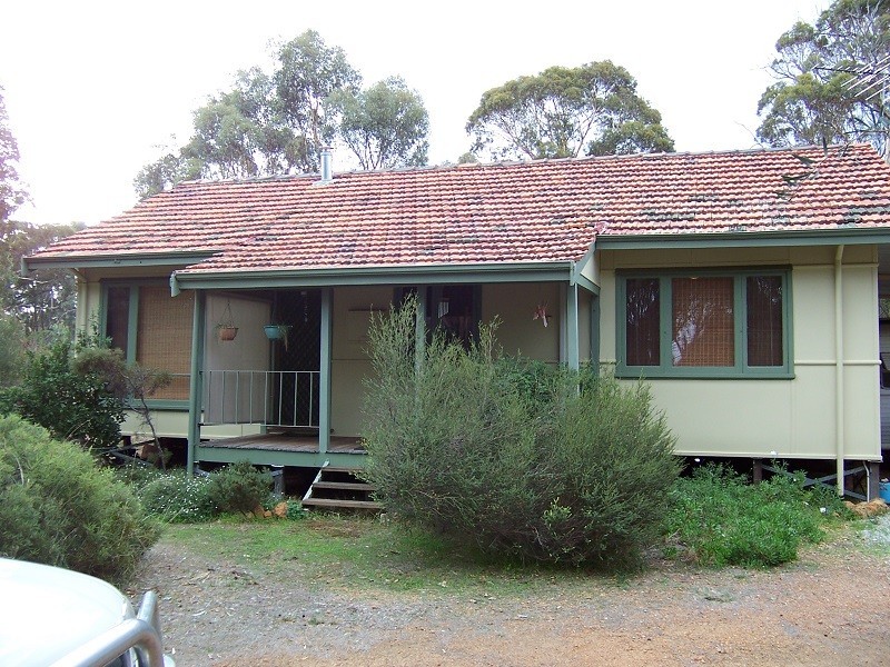 61 Accedens Rise, Bakers Hill WA 6562