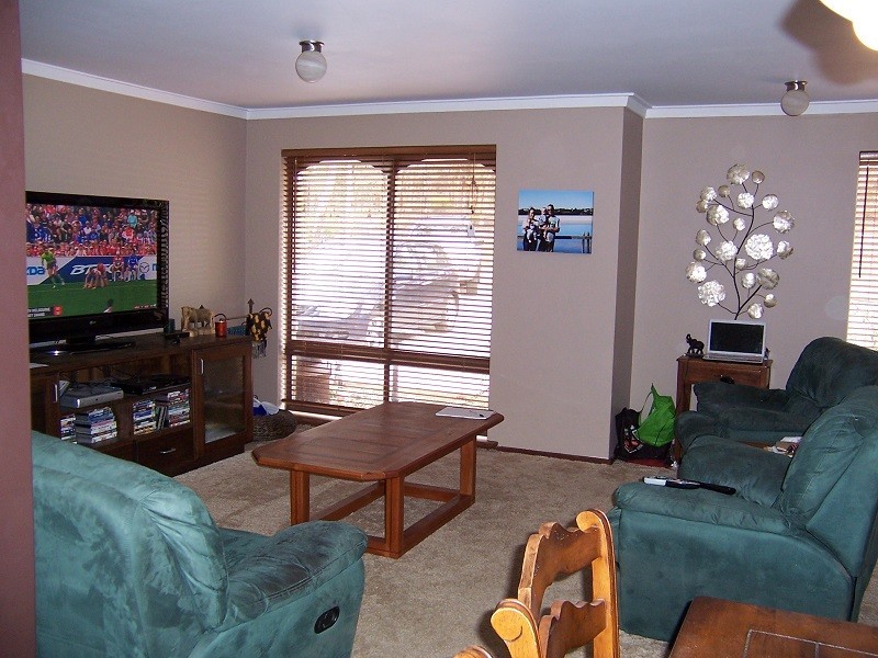 44 Koojedda Road, Bakers Hill WA 6562