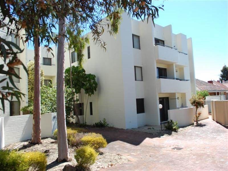 13/147 Hubert, East Victoria Park WA 6101