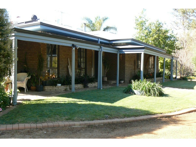 41 Hargraves Cres, Gidgegannup WA 6083