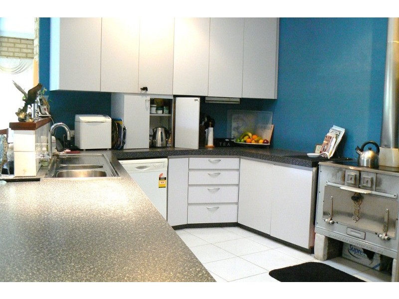 41 Hargraves Cres, Gidgegannup WA 6083