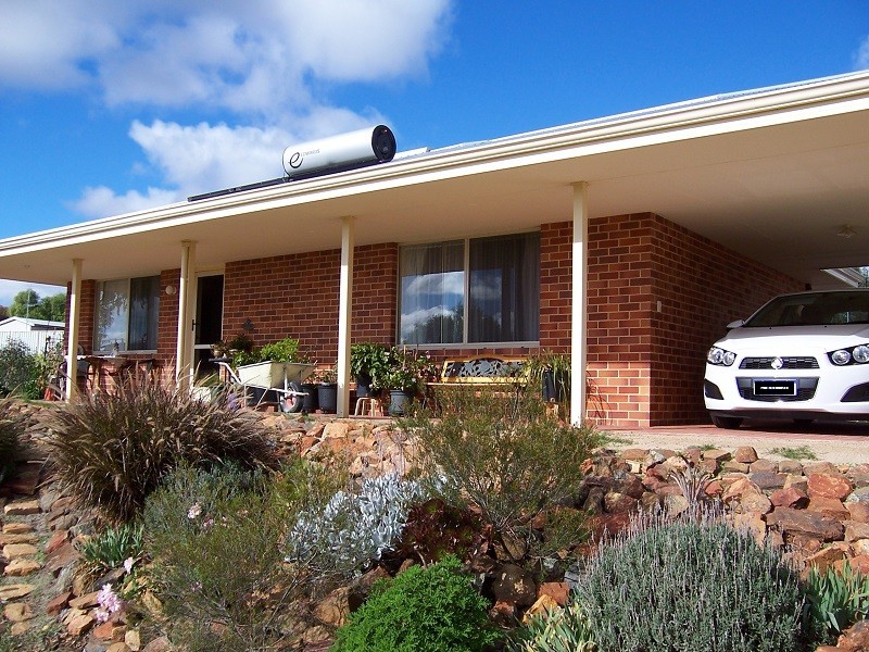 22 Scott Street, York WA 6302
