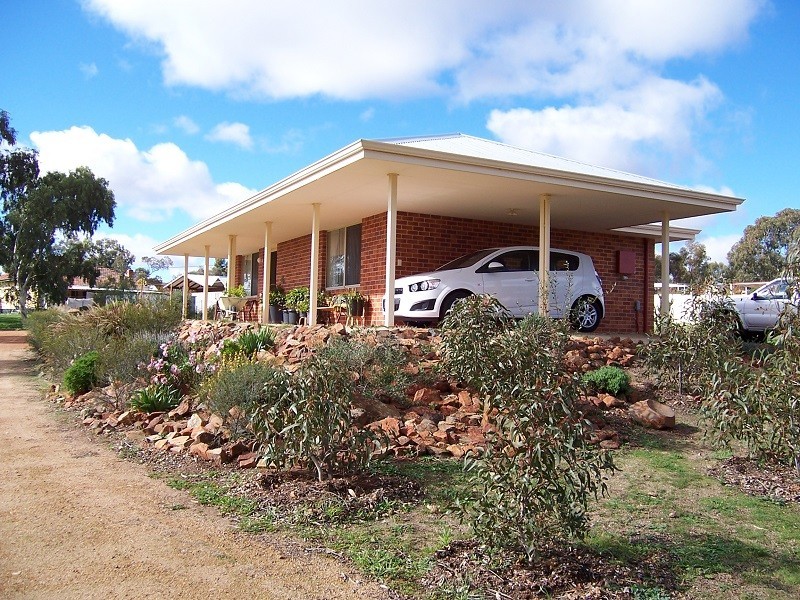 22 Scott Street, York WA 6302