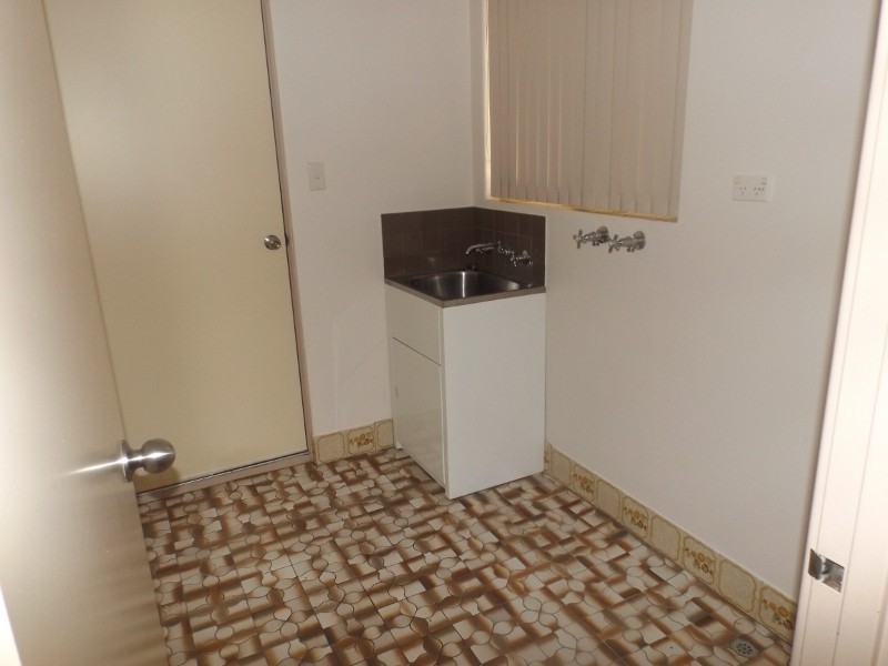 15 Meagher Way, Beechboro WA 6063