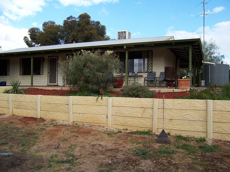 49 Northam York Road, York WA 6302