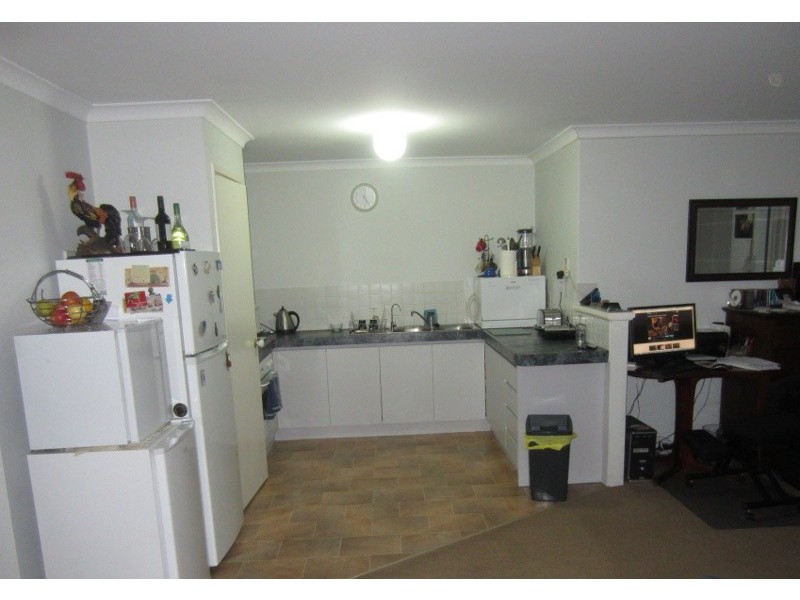 8-32 Holmesdale Rd, Woodbridge WA 6056