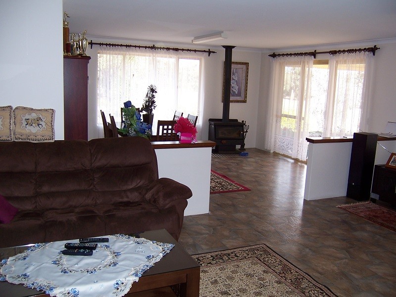 613 Golf Links Road, Wundowie WA 6560