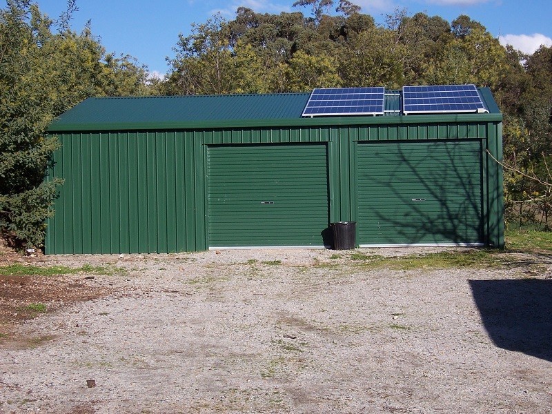 16A Berry Brow Road, Bakers Hill WA 6562