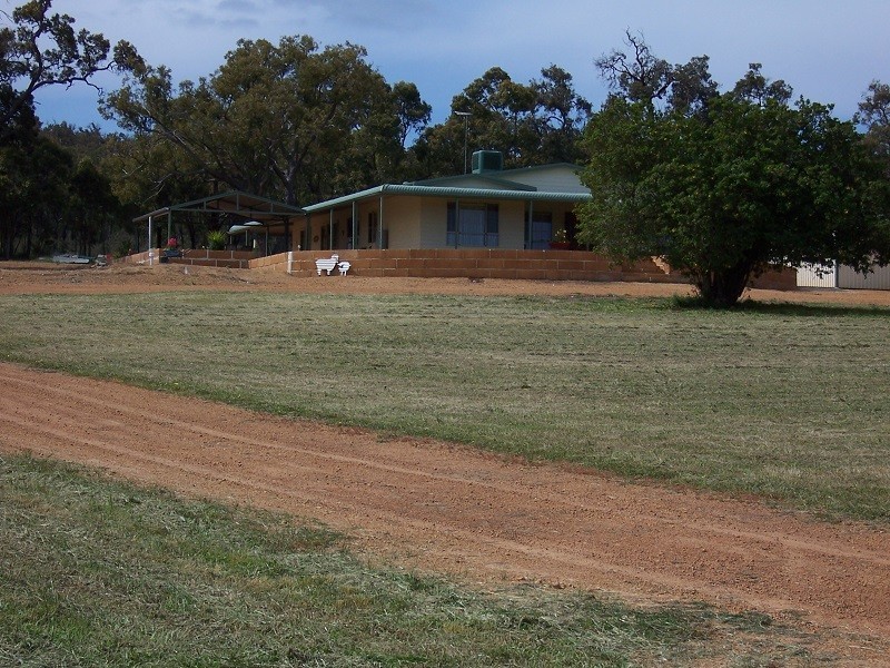 Lot 303 Gleeson Hill  Road, Bakers Hill WA 6562