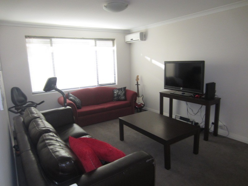 50 Moojebing St, Bayswater WA 6053