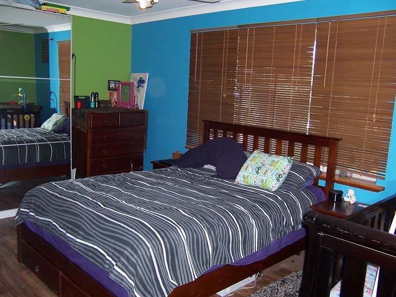 16 Berry Brow Road, Bakers Hill WA 6562