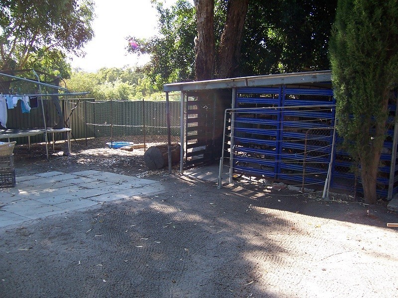 16 Berry Brow Road, Bakers Hill WA 6562