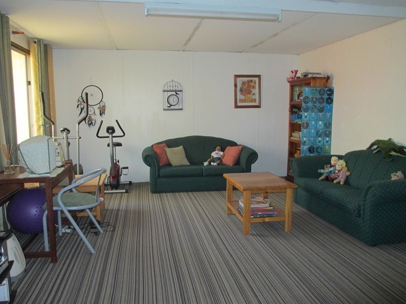 8 Clianthus Way, Koongamia WA 6056