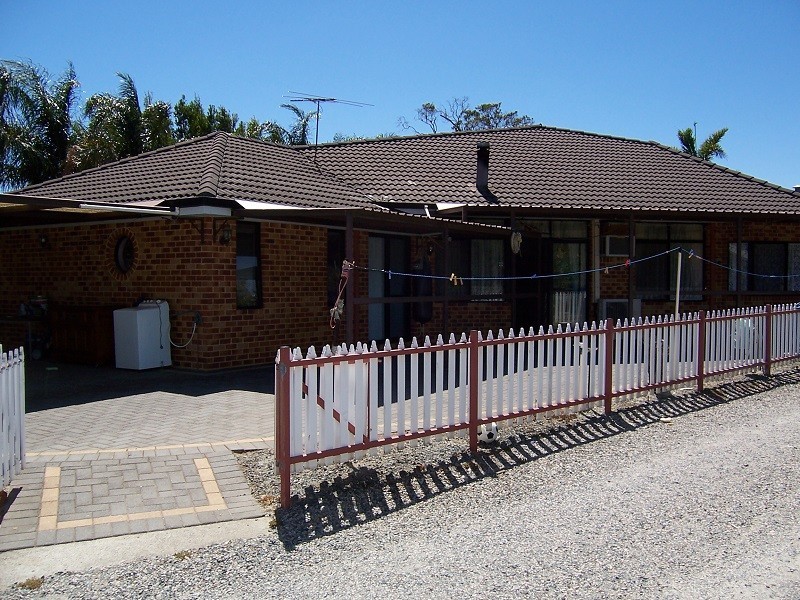 43 Warburton Ct, Byford WA 6122