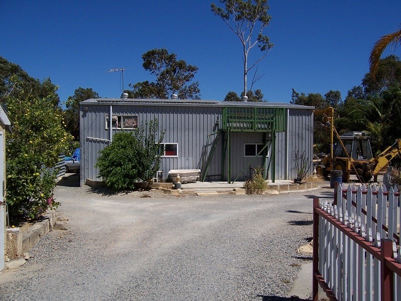 43 Warburton Ct, Byford WA 6122