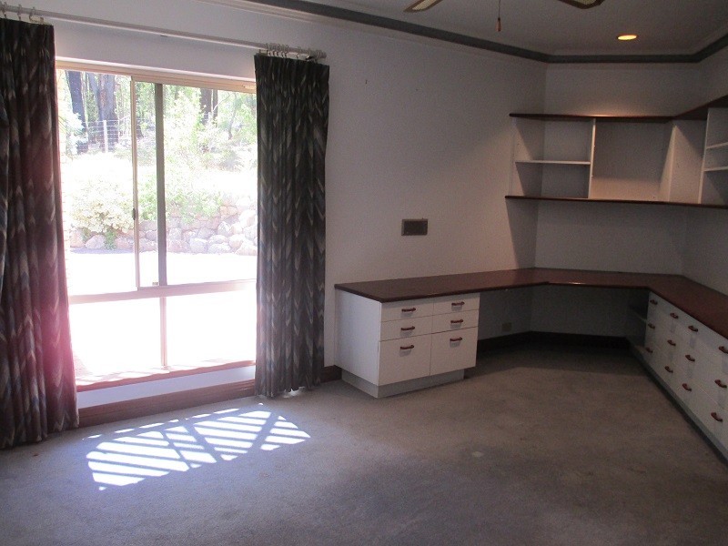 480 Flora Rd, Hovea WA 6071