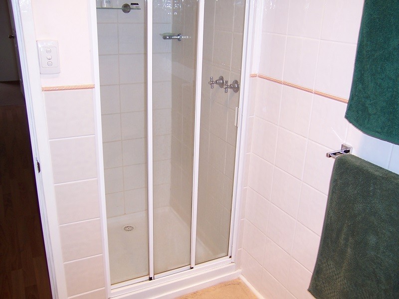 14 Berry Brow Road, Bakers Hill WA 6562