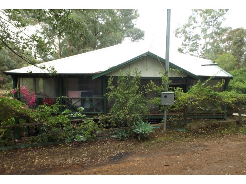 1700 Park Rd, Hovea WA 6071