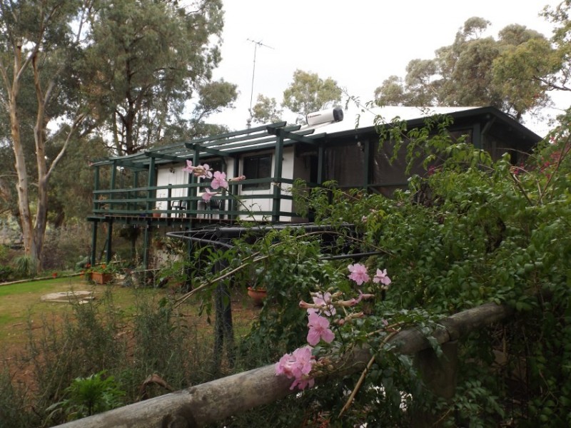 1700 Park Rd, Hovea WA 6071