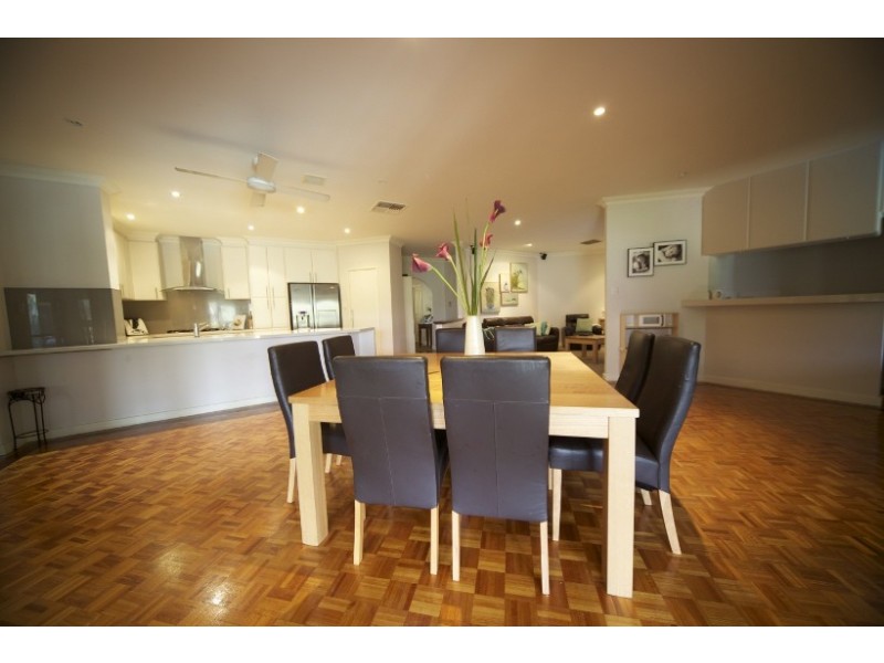 184 Copley Rd, Upper Swan WA 6069