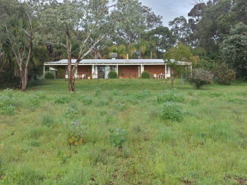 4548 Great Eastern Highway, Bakers Hill WA 6562