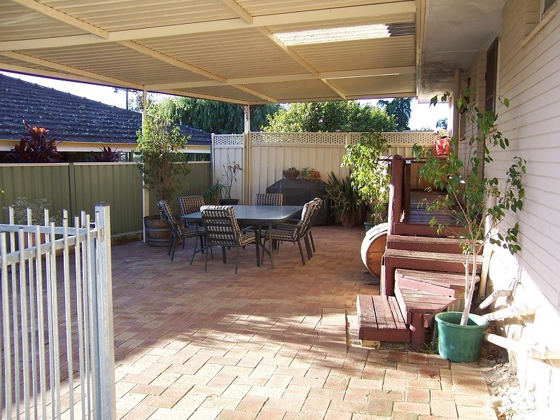 5 Peter Road, High Wycombe WA 6057