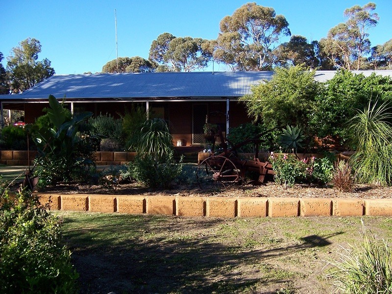 77 Accedens Rise, Bakers Hill WA 6562