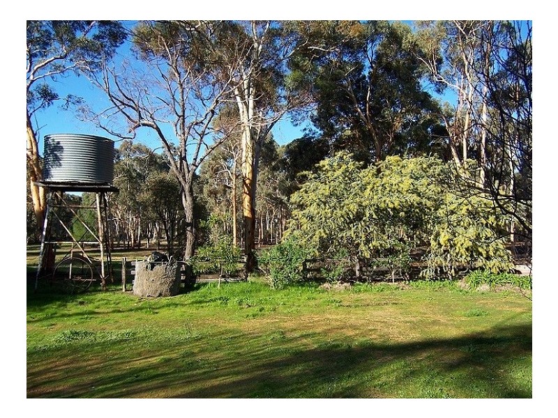 77 Accedens Rise, Bakers Hill WA 6562